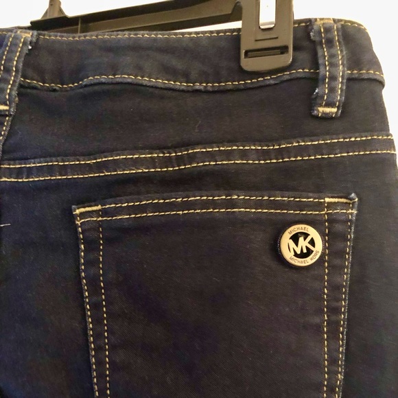 Michael Kors skinny jeans size 6. Dark blue, inseam 26”. Excellent condition. - Picture 2 of 7